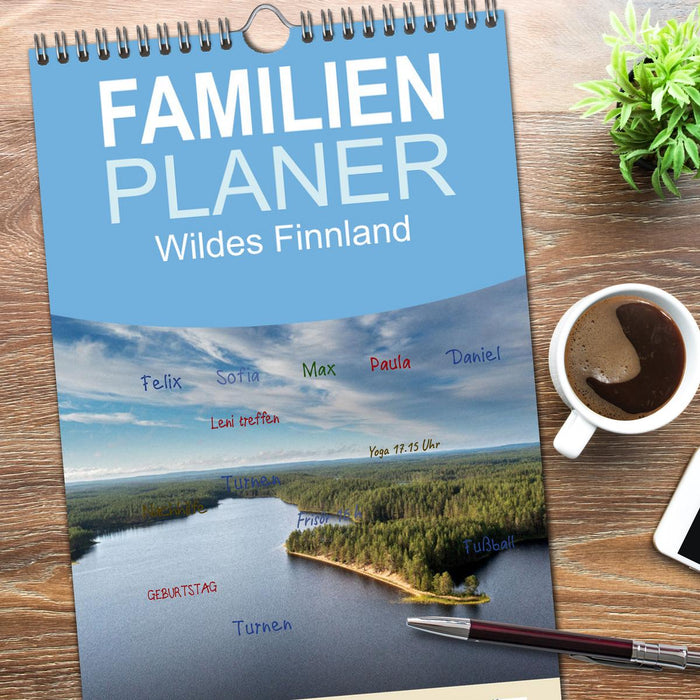 Wildes Finnland (CALVENDO Familienplaner 2026)