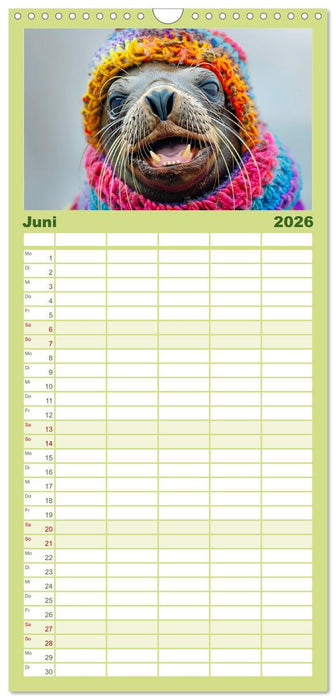 Witzige Tier-Selfies. Lustige Portraits aus der Tierwelt (CALVENDO Familienplaner 2026)