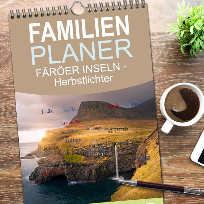 FÄRÖER INSELN - Herbstlichter (CALVENDO Familienplaner 2026)