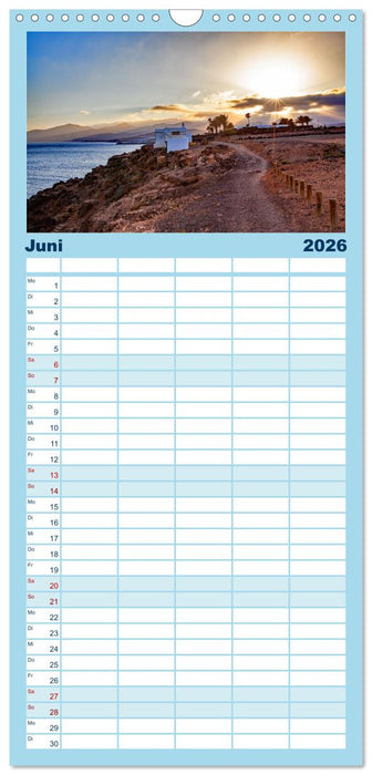 Urlaubsparadies Lanzarote (CALVENDO Familienplaner 2026)