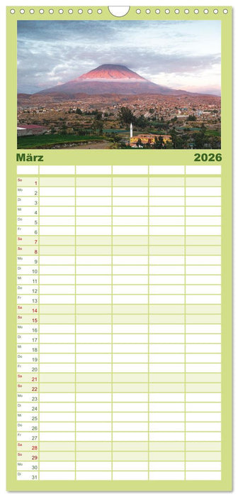 Geheimnisvolles Peru (CALVENDO Familienplaner 2026)