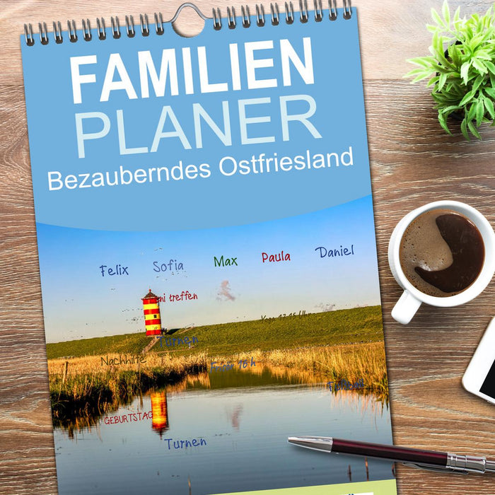 Bezauberndes Ostfriesland (CALVENDO Familienplaner 2026)