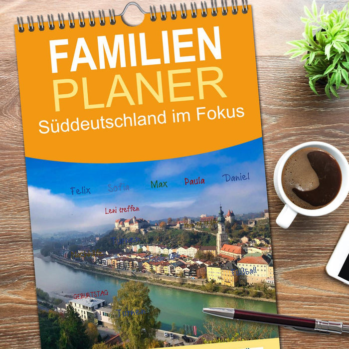 Süddeutschland im Fokus (CALVENDO Familienplaner 2026)