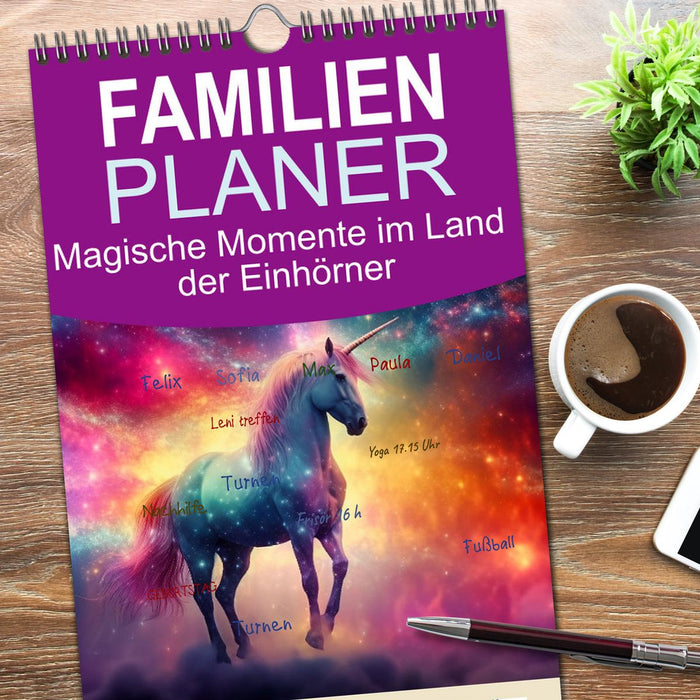 Magische Momente im Land der Einhörner (CALVENDO Familienplaner 2026)