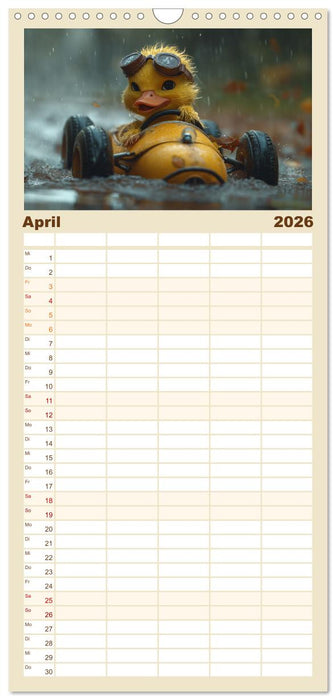 Tierische Rennfahrer - Mit Tieren im Oldtimer durch das Jahr (CALVENDO Familienplaner 2026)