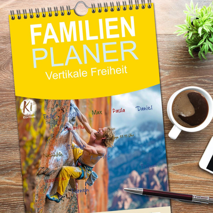 Vertikale Freiheit (CALVENDO Familienplaner 2026)