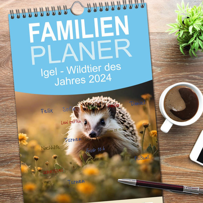 Igel - Wildtier des Jahres 2024 (CALVENDO Familienplaner 2026)