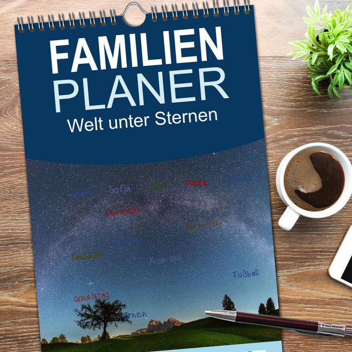 Welt unter Sternen (CALVENDO Familienplaner 2026)