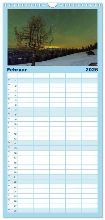 Welt unter Sternen (CALVENDO Familienplaner 2026)