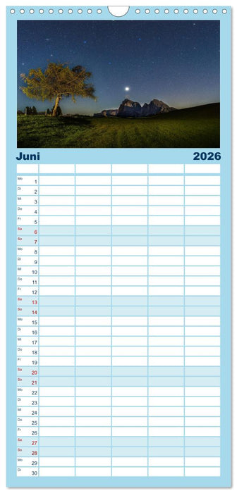 Welt unter Sternen (CALVENDO Familienplaner 2026)