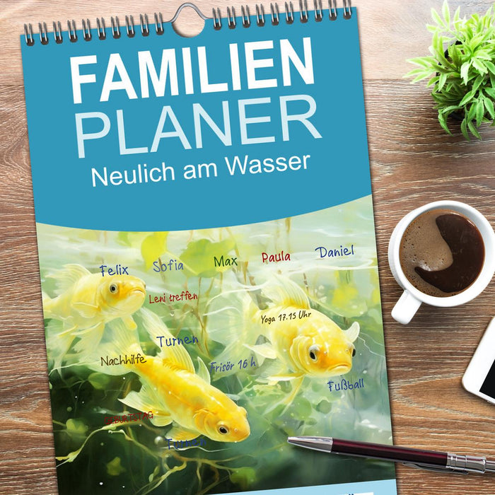 Neulich am Wasser (CALVENDO Familienplaner 2026)
