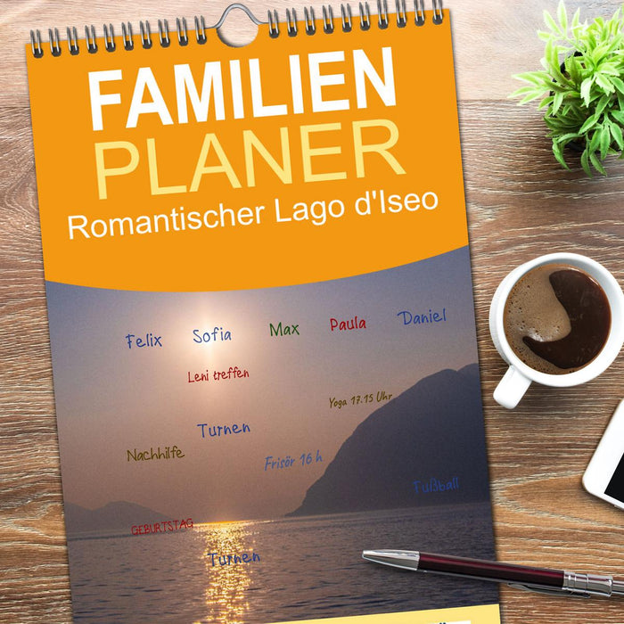 Romantischer Lago d'Iseo (CALVENDO Familienplaner 2026)