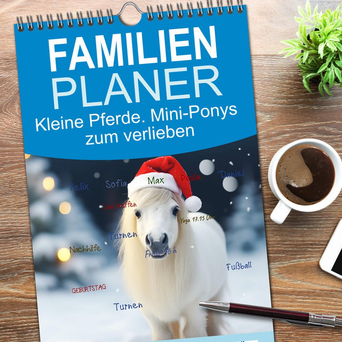 Kleine Pferde. Mini-Ponys zum verlieben (CALVENDO Familienplaner 2026)