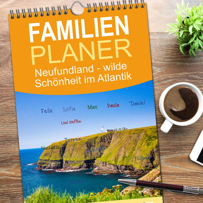 Neufundland - wilde Schönheit im Atlantik (CALVENDO Familienplaner 2026)