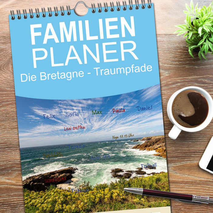 Die Bretagne - Traumpfade (CALVENDO Familienplaner 2026)