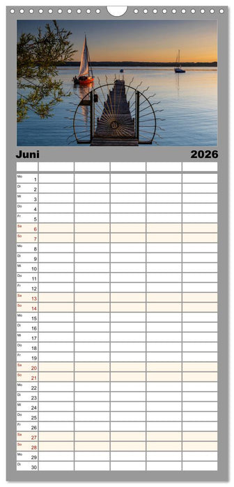 Einzigartige Seen in Bayern (CALVENDO Familienplaner 2026)