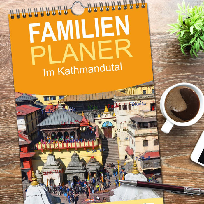 Im Kathmandutal (CALVENDO Familienplaner 2026)