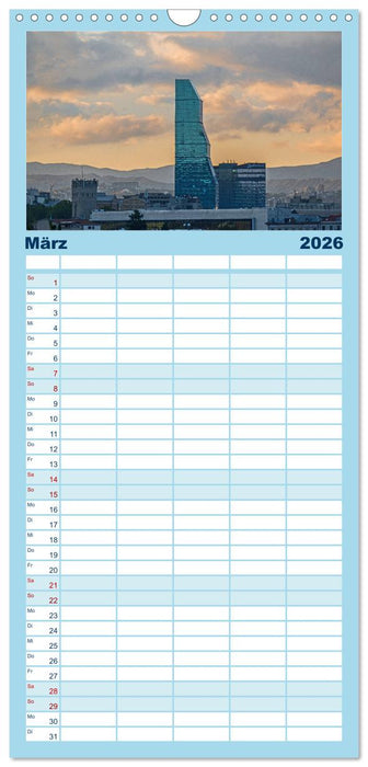 Tiflis - Die Metropole Georgiens (CALVENDO Familienplaner 2026)