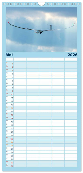 Meister in der Schwebe: Segelflugzeuge (CALVENDO Familienplaner 2026)