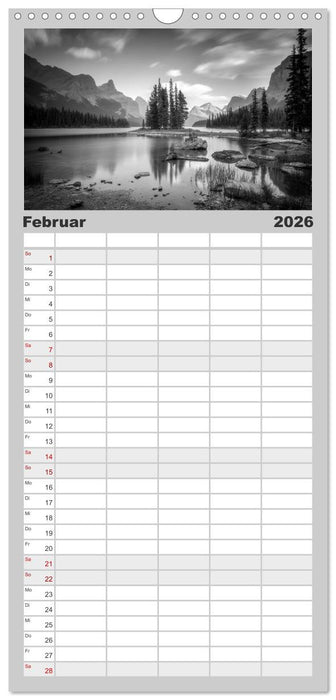 Monochrome Wonders (CALVENDO Familienplaner 2026)