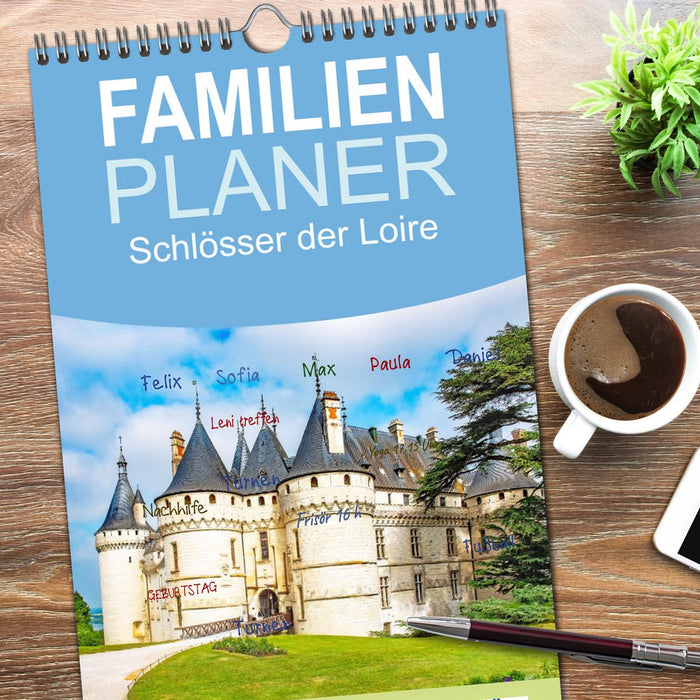 Schlösser der Loire (CALVENDO Familienplaner 2026)