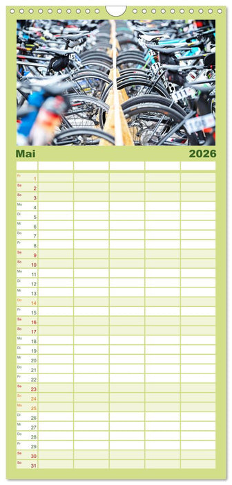 Triathlon: Mit Leidenschaft zur persönlichen Bestzeit (CALVENDO Familienplaner 2026)