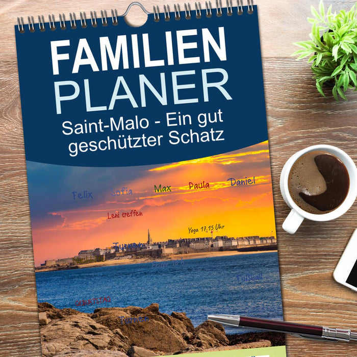 Saint-Malo - Ein gut geschützter Schatz (CALVENDO Familienplaner 2026)