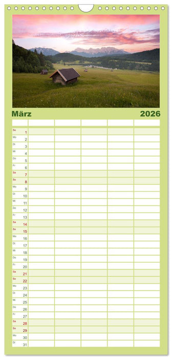 Verzauberte Bergwelten (CALVENDO Familienplaner 2026)