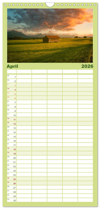 Verzauberte Bergwelten (CALVENDO Familienplaner 2026)