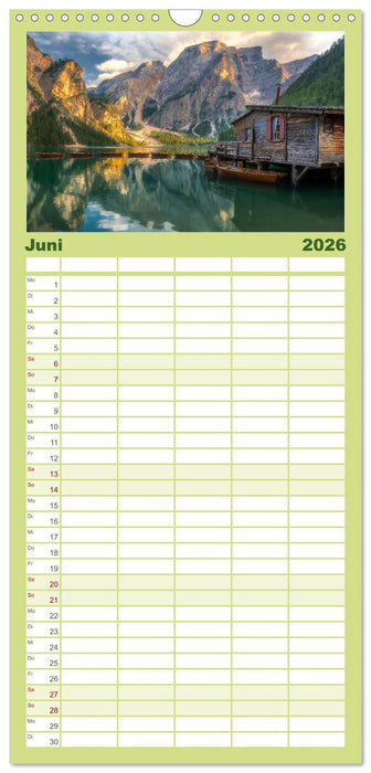 Verzauberte Bergwelten (CALVENDO Familienplaner 2026)