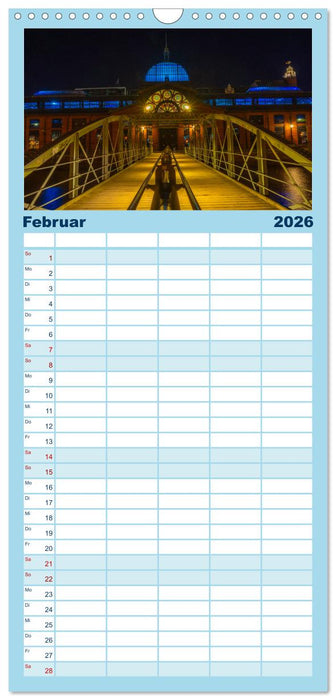 Hamburg bei Nacht (CALVENDO Familienplaner 2026)