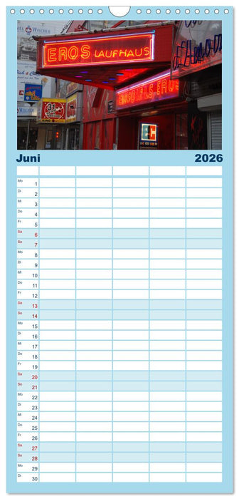 Hamburg bei Nacht (CALVENDO Familienplaner 2026)