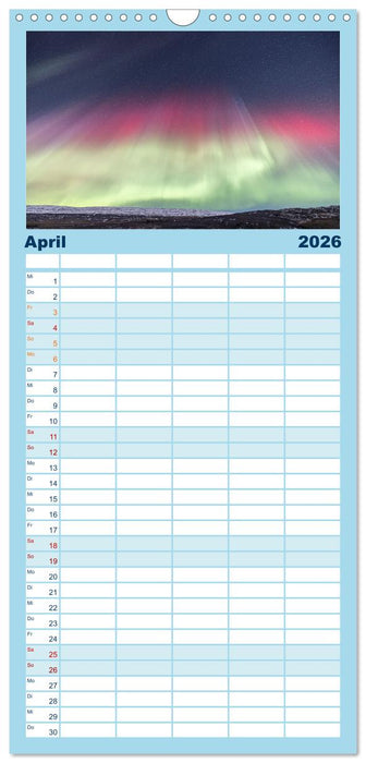 Magie der Nordlichter Islands (CALVENDO Familienplaner 2026)