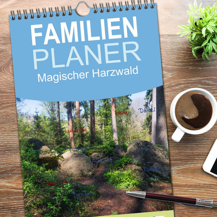 Magischer Harzwald (CALVENDO Familienplaner 2026)