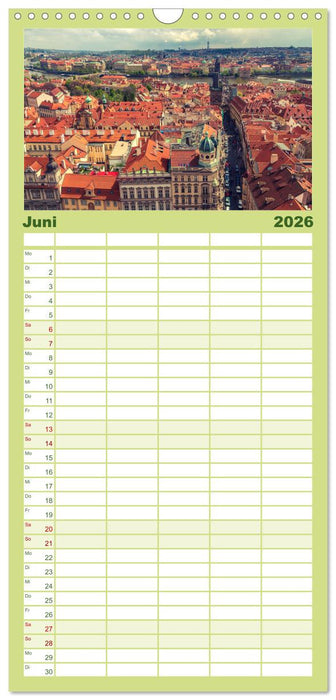 Aussichten auf Prag (CALVENDO Familienplaner 2026)