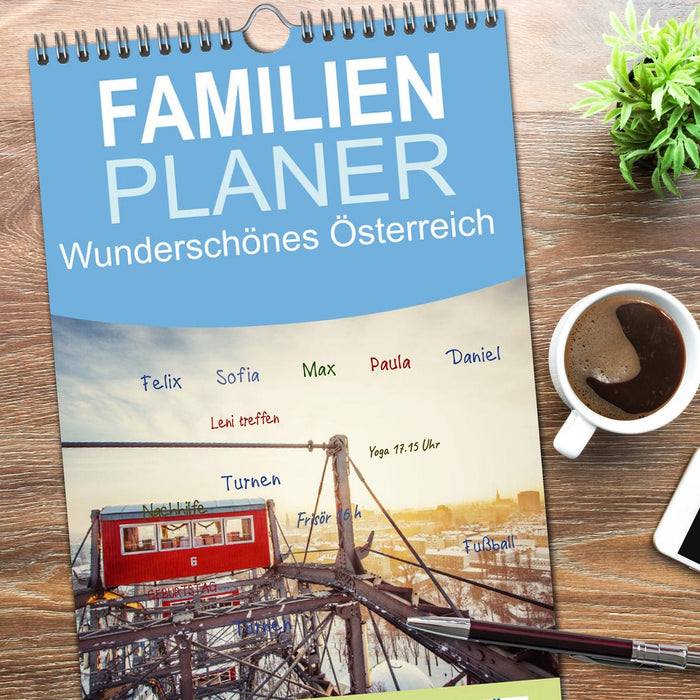 Wunderschönes Österreich (CALVENDO Familienplaner 2026)