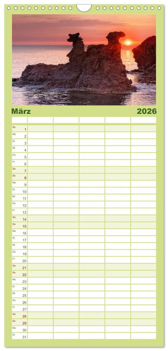 Bornholm Juwel der Ostsee (CALVENDO Familienplaner 2026)