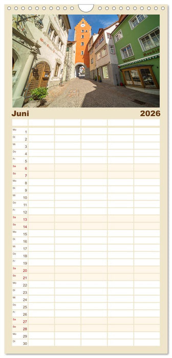 Meersburg - pittoreske Kleinstadt am Bodensee (CALVENDO Familienplaner 2026)