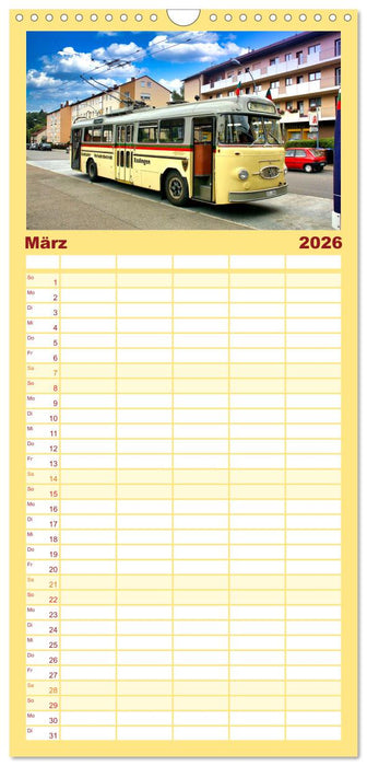 Historische und moderne Busse (CALVENDO Familienplaner 2026)