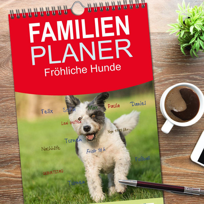 Fröhliche Hunde (CALVENDO Familienplaner 2026)