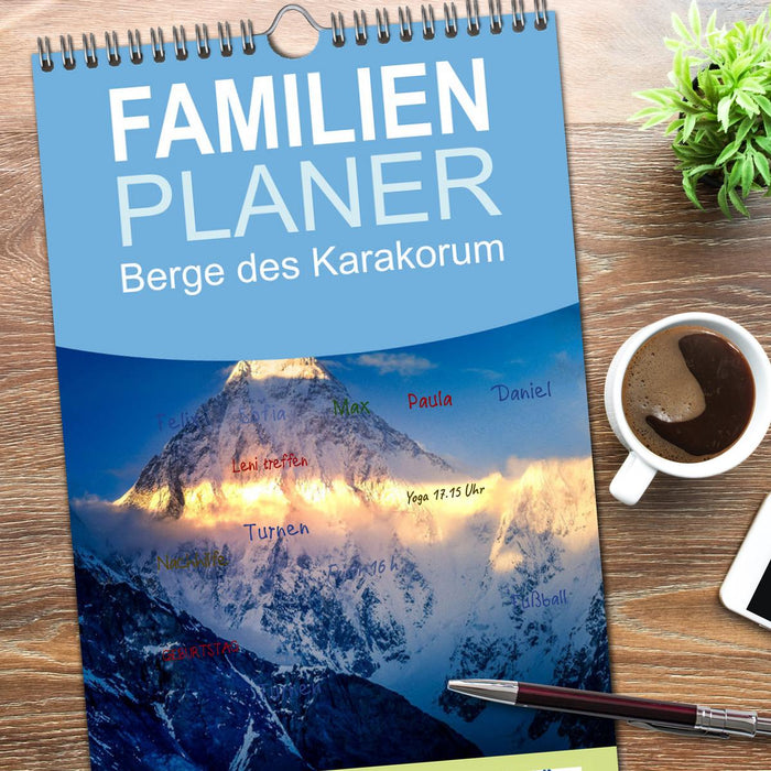 Berge des Karakorum (CALVENDO Familienplaner 2026)