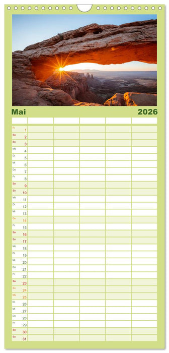 Magische Natur - Unsere schöne Welt (CALVENDO Familienplaner 2026)