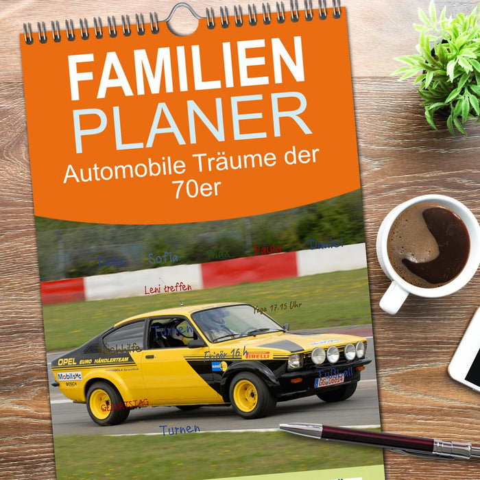 Automobile Träume der 70er (CALVENDO Familienplaner 2026)
