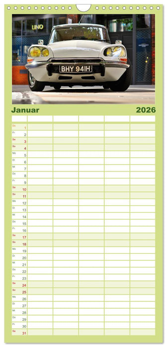 Automobile Träume der 70er (CALVENDO Familienplaner 2026)