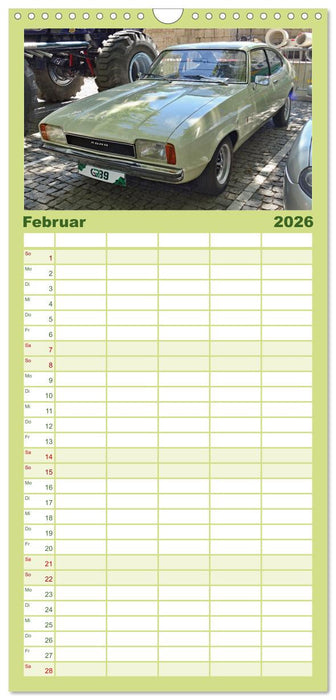 Automobile Träume der 70er (CALVENDO Familienplaner 2026)