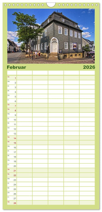 Stadtansichten Brilon (CALVENDO Familienplaner 2026)