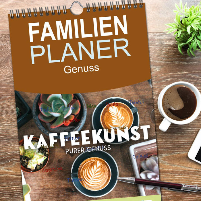 Kaffeekunst - Purer Genuss (CALVENDO Familienplaner 2026)