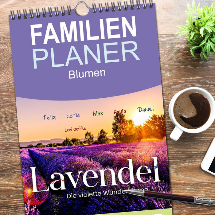 Lavendel - Die violette Wunderblume (CALVENDO Familienplaner 2026)