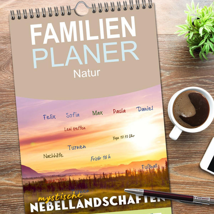 Mystische Nebellandschaften (CALVENDO Familienplaner 2026)