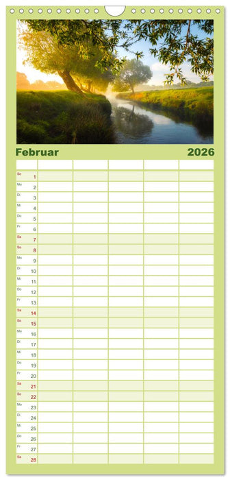 Mystische Nebellandschaften (CALVENDO Familienplaner 2026)